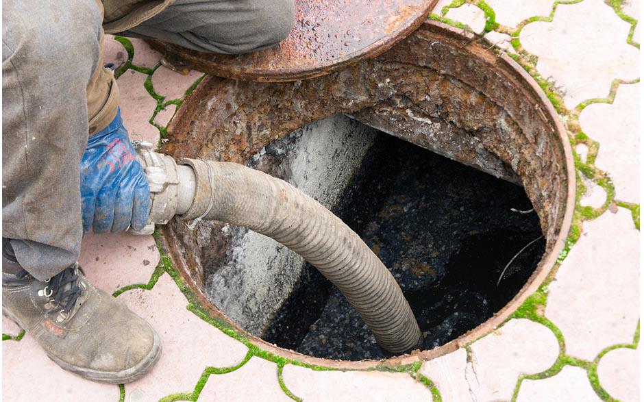 déboucher canalisation soude Breuillet